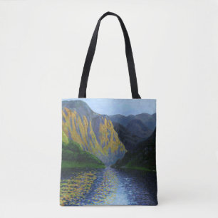 Noorse fjord nadert zonsondergang tote bag