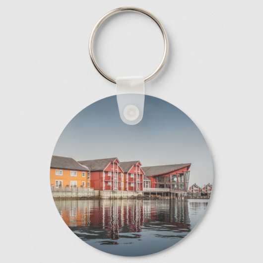 Noorse geverfde huizen sleutelhanger (Voorkant)