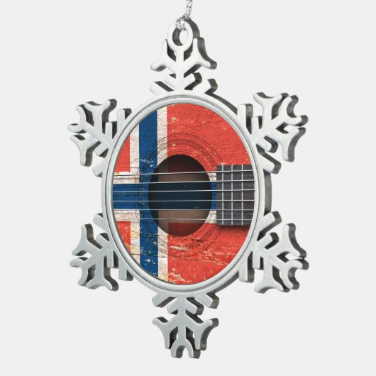 Noorse vlag op oude akoestische gitaar tin sneeuwvlok ornament (Rechts)