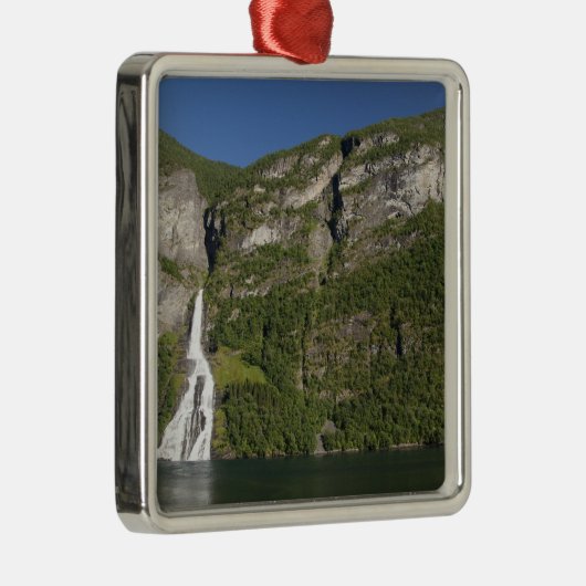 Noorwegen, Geirangerfjord (UNESCO), Geiranger. Metalen Ornament (Rechts)