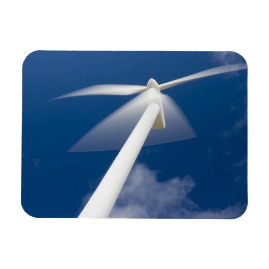 Noorwegen, Sogn og Fjordane. Windmolen bij Kråkene Magneet (Horizontaal)