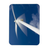 Noorwegen, Sogn og Fjordane. Windmolen bij Kråkene Magneet (Verticaal)