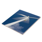 Noorwegen, Sogn og Fjordane. Windmolen bij KrO yuk Tegeltje (Zijkant)