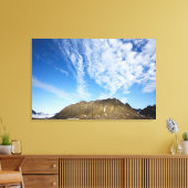 Noorwegen, Svalbard, wolken boven steile kliffen Canvas Afdruk (Insitu (Woonkamer))
