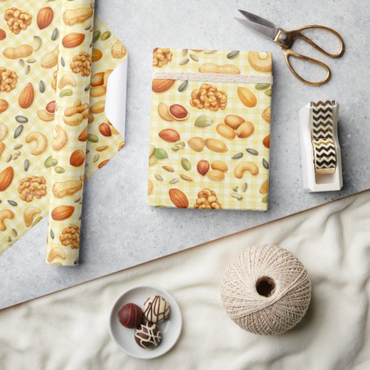 Noot- en zaadpatroon cadeaupapier (Crafts)