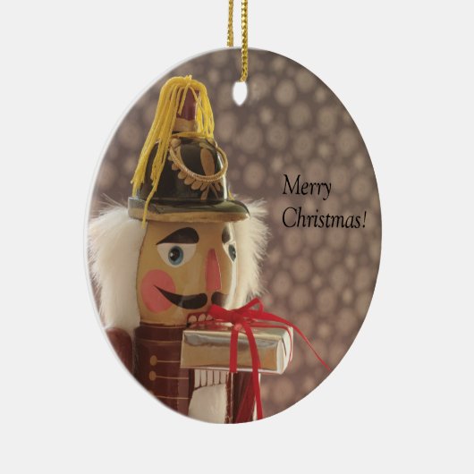 nootmuskaat met zilveren cadeausium keramisch ornament (Rechts)