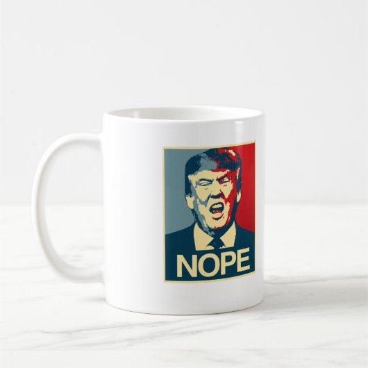 NOPE - Anti-Trump Poster - Anti-Trump - Koffiemok (Links)