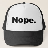 Nope Design in Black Trucker Pet (Voorkant)
