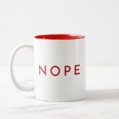 NOPE Modern Trendy Typografie Tweekleurige Koffiemok (Links)