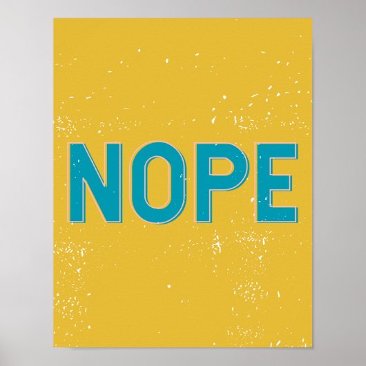NOPE - Verstoorde Typografie in Geel en Blauw Poster (Voorkant)