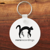 nora recordings logo vierkant witte sleutelhanger (Voorkant)