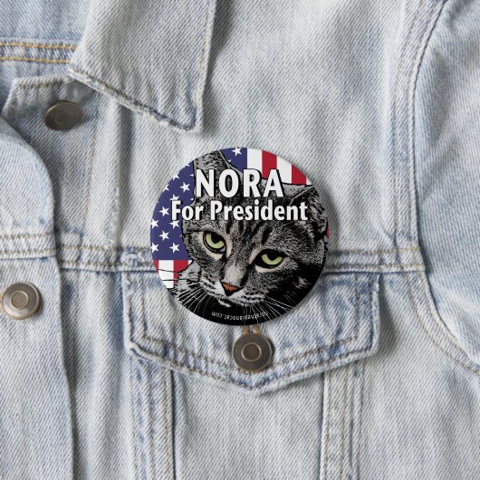 Nora voor President Button #7 (In situ)