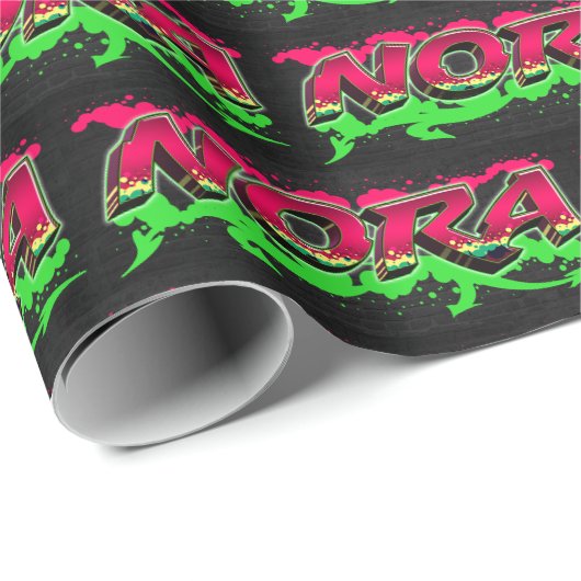 Nora Vorname Name Graffiti red green Cadeaupapier (Rol Hoek)