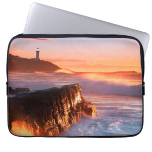 Norah Head Lighthouse Soldaten strand, Australië Laptop Sleeve