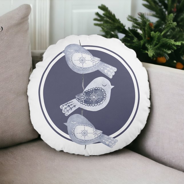 Nordic Christmas Blue Birds Rond Kussen (Nordic Christmas Blue Birds Round Pillow from Ricaso)