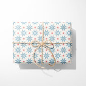 Nordic Christmas Blue Stars en rode sneeuwvlokken Cadeaupapier