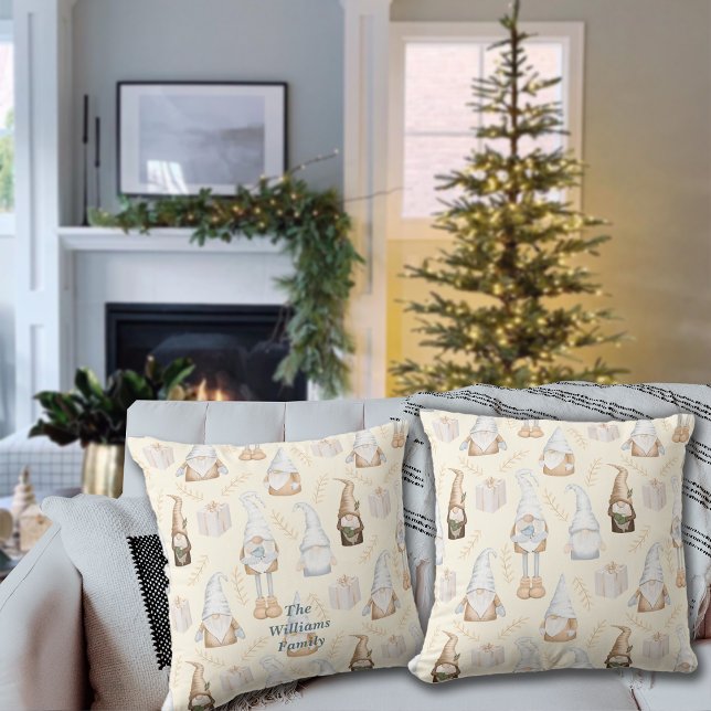 Nordic Christmas Gnomes Aangepaste naam Kussen (Creator heeft geüpload)