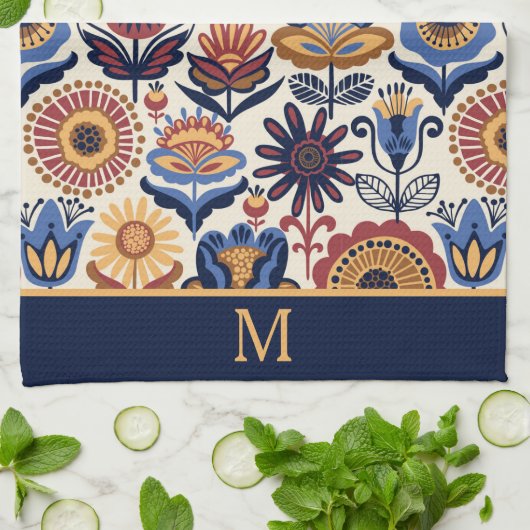 Nordic Flower Folk Art Pattern Monogram Theedoek (Gevouwen)