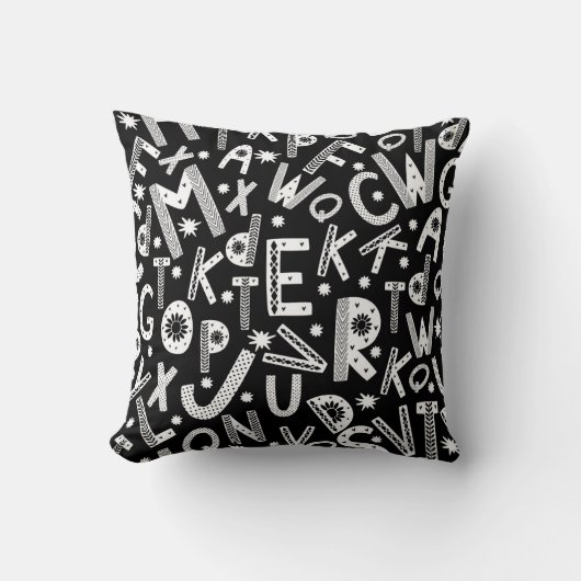 Nordic Folk Art Alpha Jumbles Sierkussen (Voorkant)