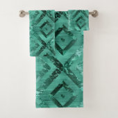 Nordic Molten Jade | Abstract geometrisch groen Bad Handdoek (Insitu)