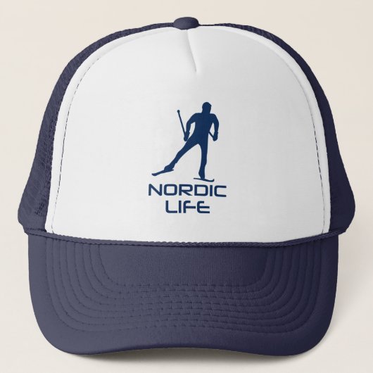 Nordic Skiing Life Trucker Pet (Voorkant)