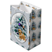 Norfolk Terrier Kerstmis Medium Cadeauzakje (Voorkant Gekanteld)