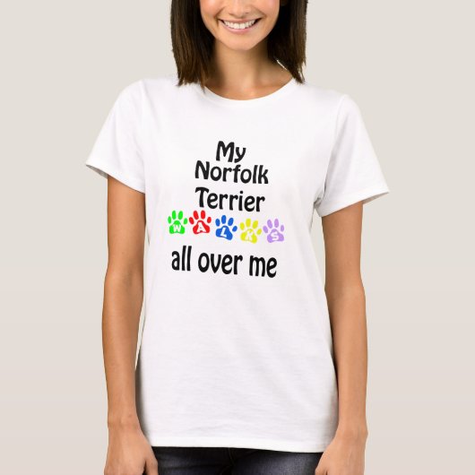 Norfolk Terrier Wandelingen Ontwerp T-shirt (Voorkant)