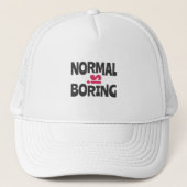 Normaal is Boring Trucker Pet (Voorkant)