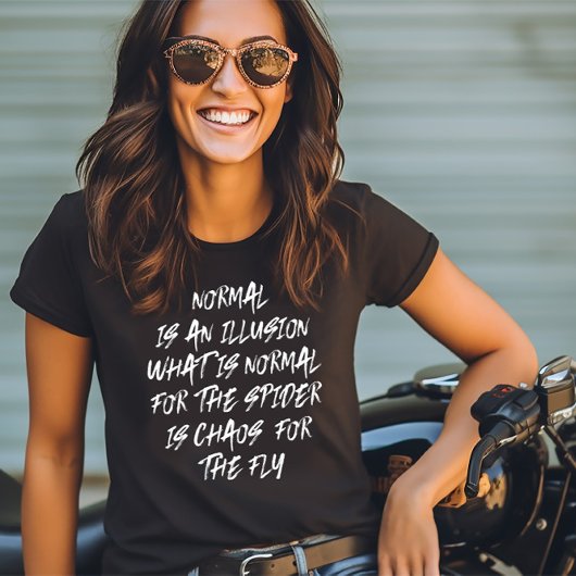 Normaal is een illusie t-shirt