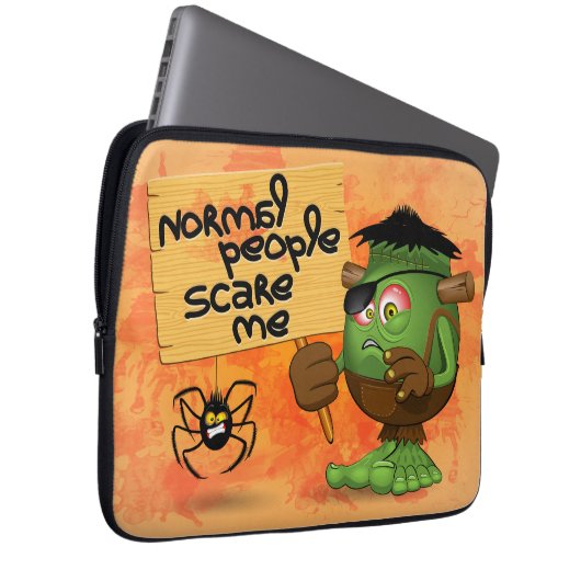 'Normal People Scare Me' Humoureuze Frankenstein Laptop Sleeve (Voorkant Rechts)