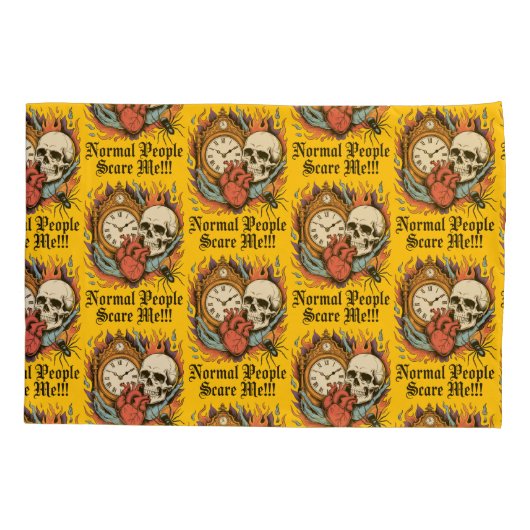 Normal People Scare Me Kussensloop (Achterkant)