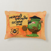 'Normale mensen schrikken me' Frankenstein karakte Accent Kussen (Achterkant)