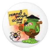 'Normale mensen schrikken me' Frankenstein karakte Keramische Knop (Voorkant)