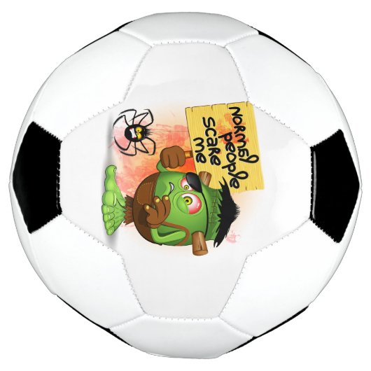 'Normale mensen schrikken me' Frankenstein karakte Voetbal (Gedraaid)