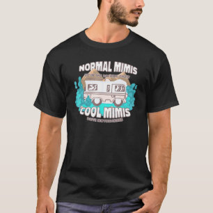 Normale Mimis zit in een roterende stoel, de rol M T-shirt