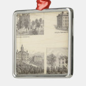 Normale staatsscholen en staatsuniversiteit metalen ornament (Links)