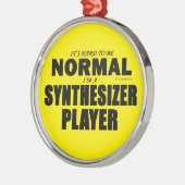 Normale Synthesizer Player Metalen Ornament (Links)