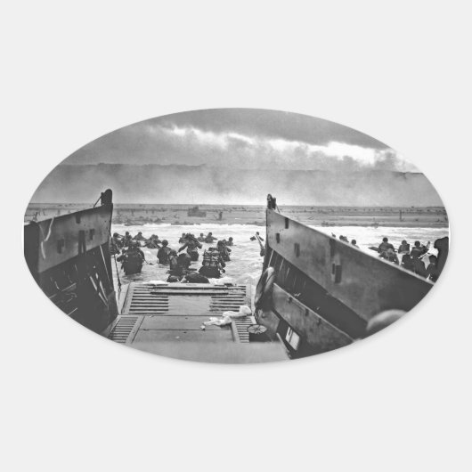 Normandy Invasion at D-Day - 1944 Ovale Sticker (Voorkant)