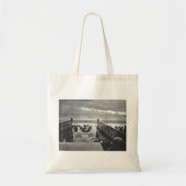 Normandy Invasion at D-Day - 1944 Tote Bag (Voorkant)