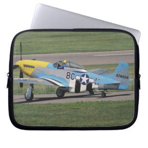North American P-51 D Dazzling Donna op de Laptop Sleeve