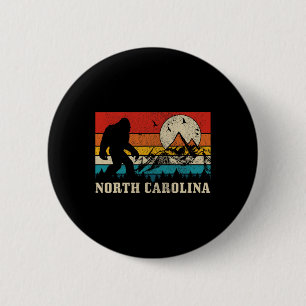 North Carolina Bigfoot Vintage Bergen Wandelen Ca Ronde Button 5,7 Cm