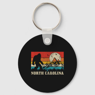North Carolina Bigfoot Vintage Bergen Wandelen T-S Sleutelhanger