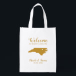 North Carolina Wedding Welcome Bag voor Hotel Gues Boodschappentas<br><div class="desc">Het weekend van de bruiloft heet cadeautas voor gasten uit de stad voor je bruiloft,  met afbeelding van North Carolina,  met hart dat je op de precieze locatie kunt plaatsen. Vul tas met je favoriete godies.</div>