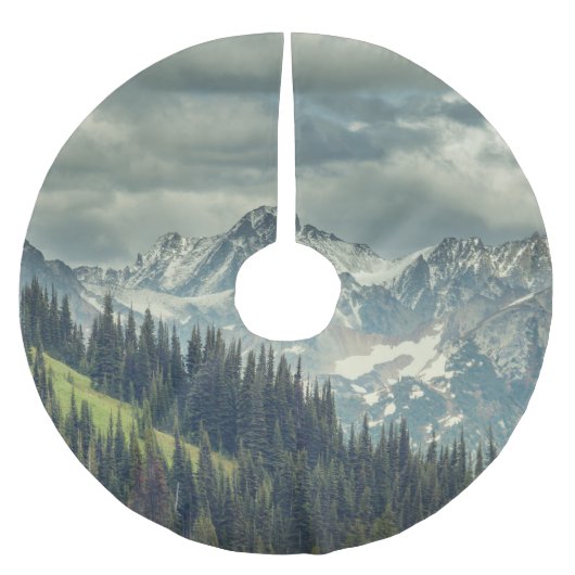 North Cascade: Majestic Mountain Peak. Kerstboom Rok (Voorkant)