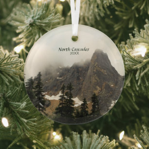 North Cascades Fog over Mountain Photo Glas Ornament