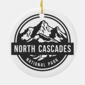 North Cascades Nationaal Park Zwart Wit Embleem Keramisch Ornament (Achterkant)
