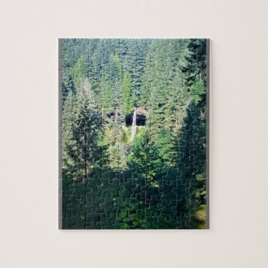 North Falls, OR Legpuzzel (Verticaal)