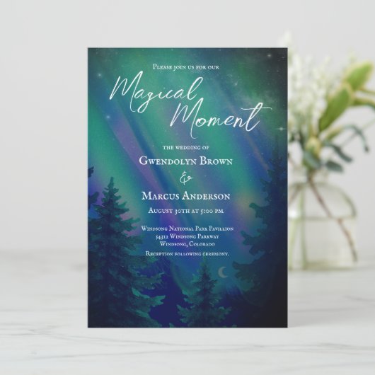 Northern Lights Forest  QR Code Wedding Kaart (Staand voorkant)