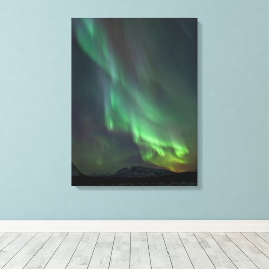 Northern Lights Yukon | Whitehorse Canvas Afdruk (Insitu (Houten vloer))