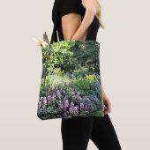 Northside Cottage Spring Rock Garden Tote Bag (Dichtbij)